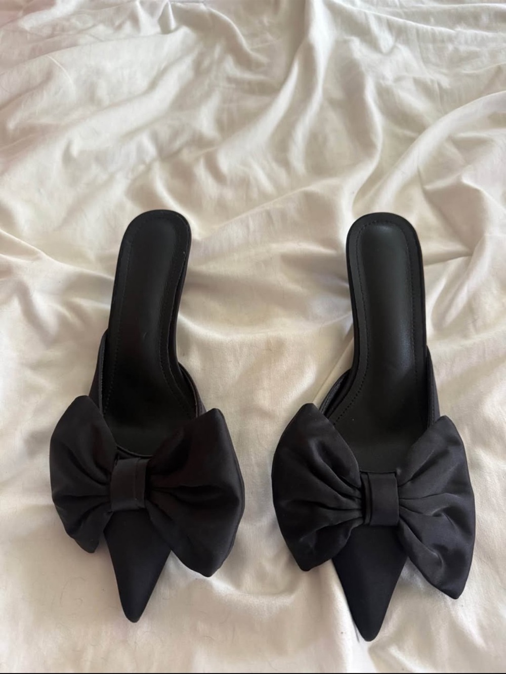 Black Bow Pointed-Toe Slide Heels - Women